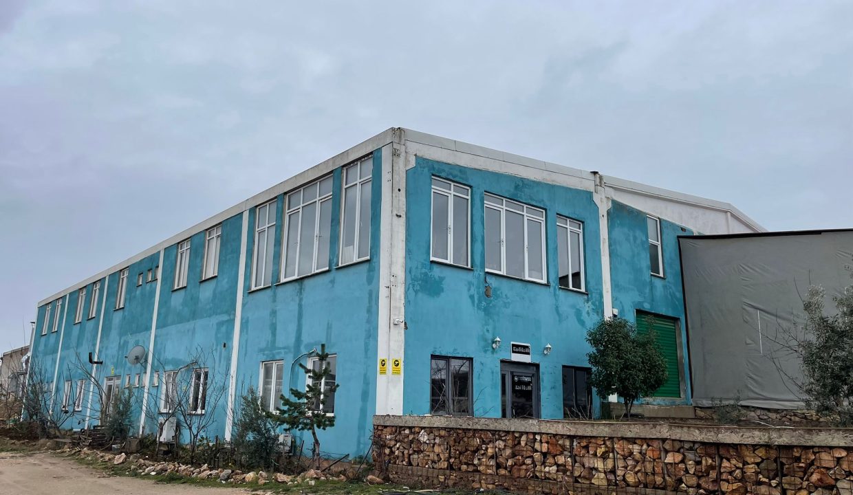 WhatsApp Image 2025-11-03 at 09.05.48 (2)